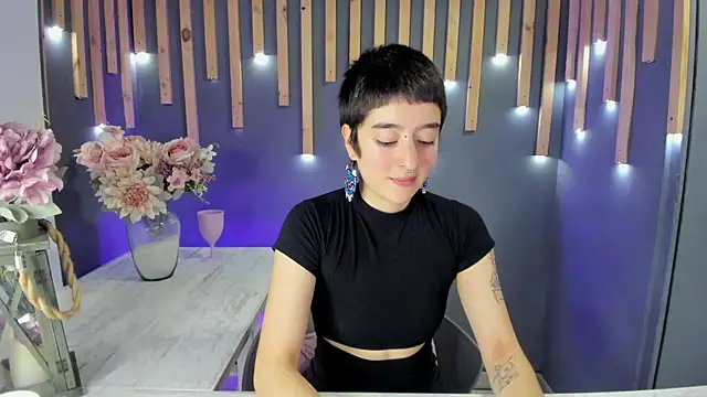 Atheena   online show from 27, 5, 2026