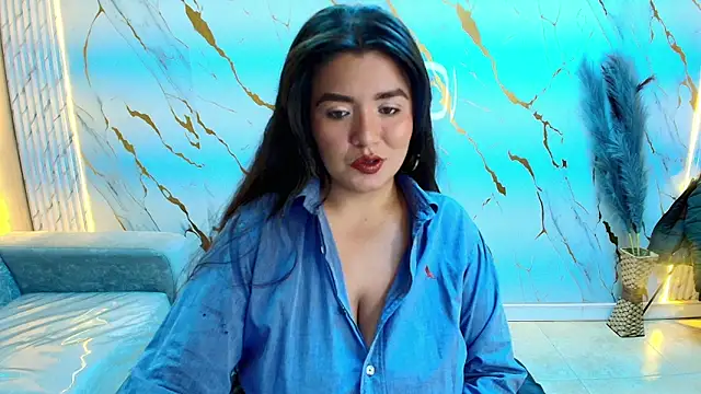 Snapshot of Sasha_tf chatting on 10, 5, 2026 Sasha tf online show from 10, 5, 2026