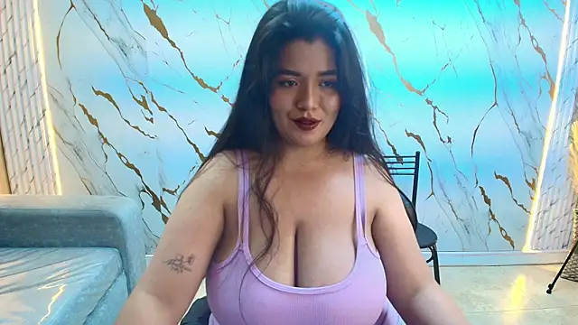 Snapshot of Sasha_tf chatting on 4, 5, 2026 Sasha tf online show from 4, 5, 2026