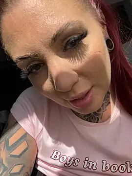 MimiSweet111 online show from 19, 5, 2026