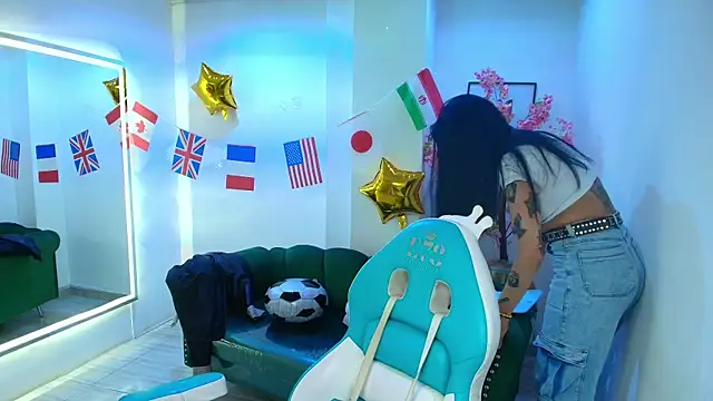 Rainy doll online show from 24, 6, 2026