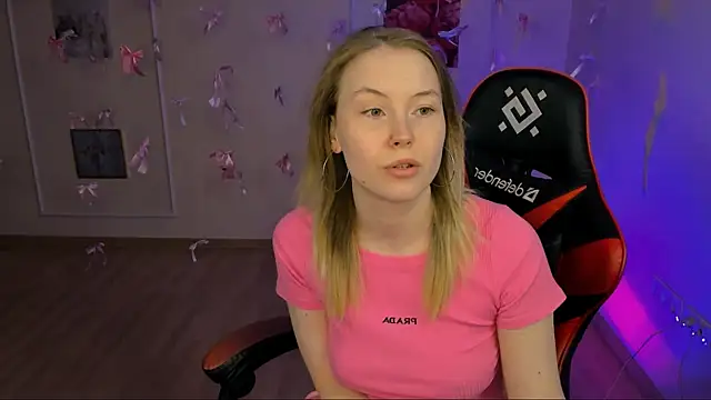 yourella online show from 13, 4, 2026