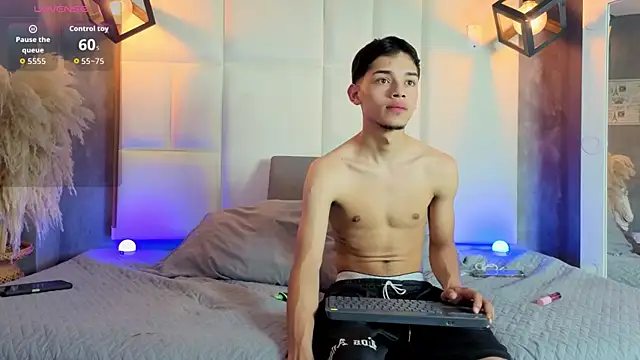 Snapshot of Eroticxcouple chatting on 11, 4, 2026 Eroticxcouple online show from 11, 4, 2026