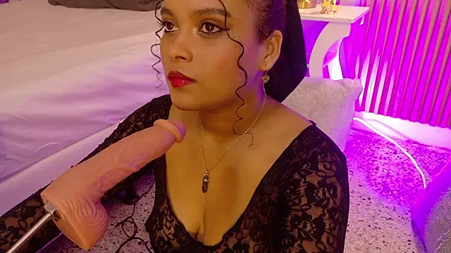 ValeriaJolie online show from 15, 4, 2026