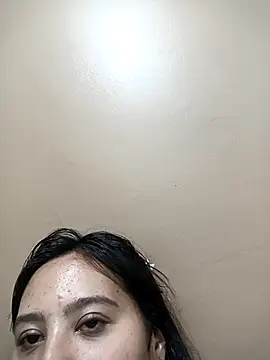 celeste beacker online show from 19, 4, 2026