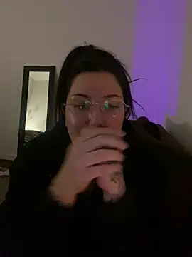 Snapshot of cherryxxox chatting on 1, 5, 2026 cherryxxox online show from 1, 5, 2026