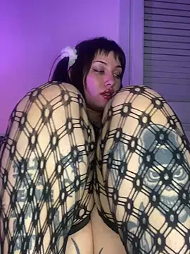 Snapshot of cherryxxox chatting on 25, 6, 2026 cherryxxox online show from 25, 6, 2026