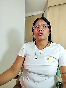 AGATTA0 online show from 29, 4, 2026