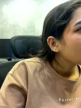 Hana-Parker online show from 15, 5, 2026