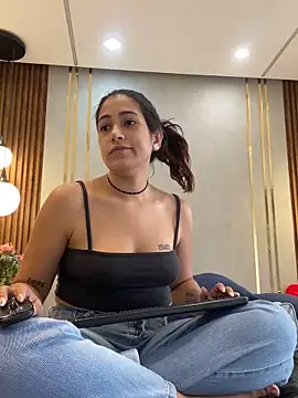 Hana-Parker online show from 10, 5, 2026