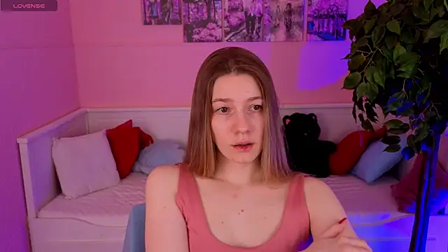 Vanessa   Lui online show from 14, 4, 2026