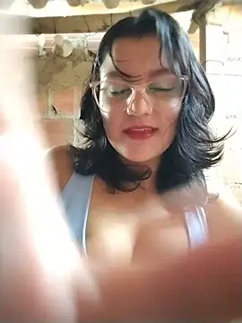 sienna elara online show from 10, 7, 2026