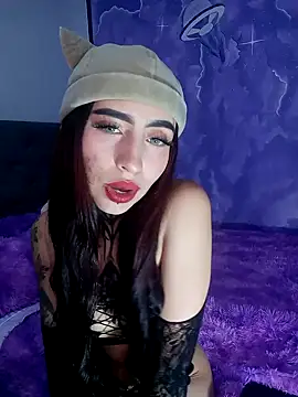 Rouxx 1 online show from 7, 5, 2026