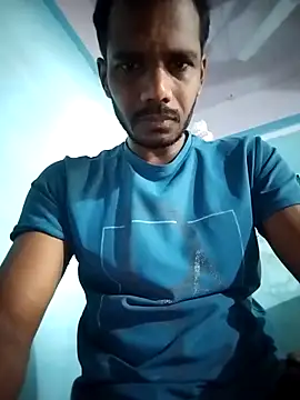 Snapshot of daddyishere102 chatting on 8, 4, 2026 daddyishere102 online show from 8, 4, 2026