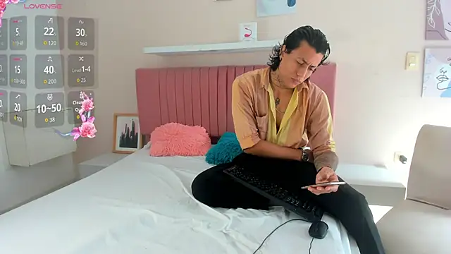 Damian Romanoff online show from 1, 5, 2026