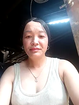 vanlucky2 online show from 14, 4, 2026