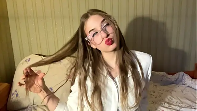 BambiBlush online show from 4, 5, 2026