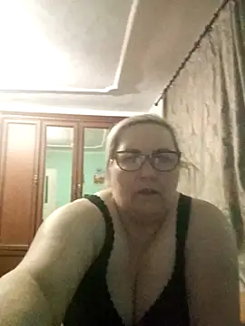 AureliaSky598 online show from 5, 5, 2026