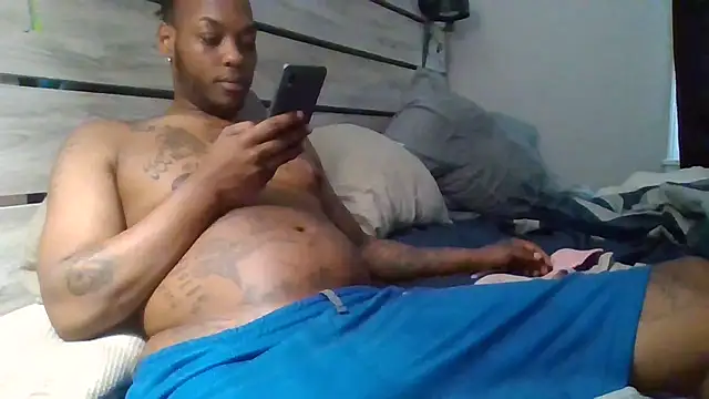 Snapshot of zdaddymm chatting on 13, 4, 2026 zdaddymm online show from 13, 4, 2026