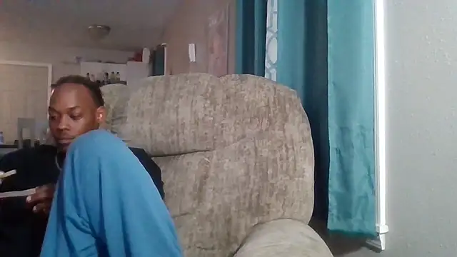 Snapshot of zdaddymm chatting on 23, 5, 2026 zdaddymm online show from 23, 5, 2026