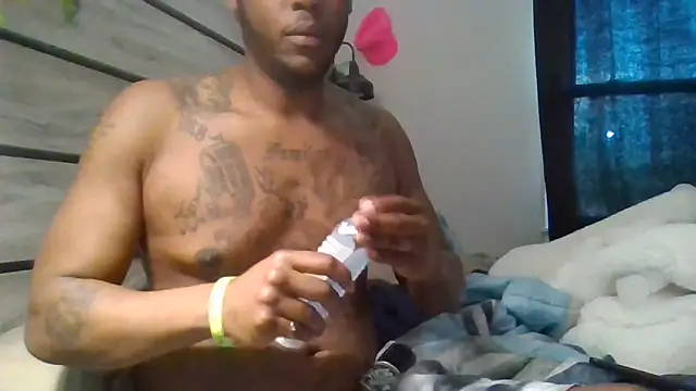 Snapshot of zdaddymm chatting on 18, 4, 2026 zdaddymm online show from 18, 4, 2026
