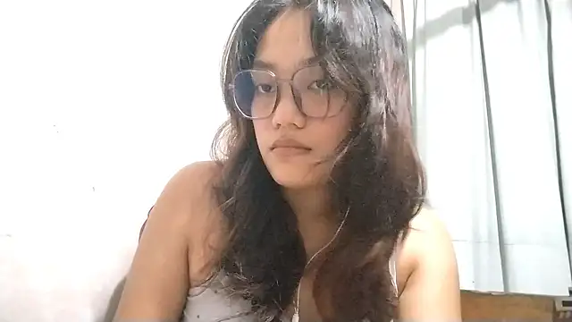 Snapshot of OliviaCarchi chatting on 25, 4, 2026 OliviaCarchi online show from 25, 4, 2026
