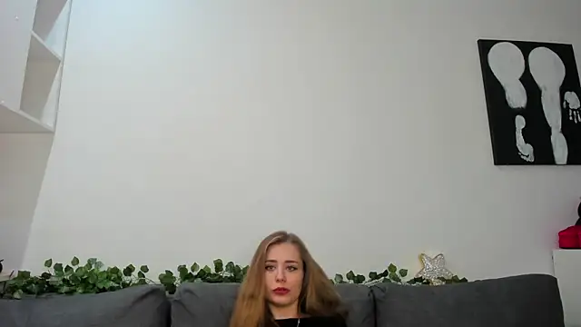 cute mey  online show from 12, 4, 2026