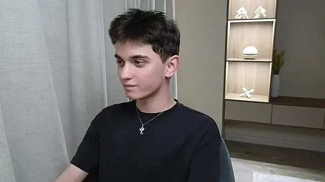 Snapshot of alexander_18_xxl chatting on 2, 7, 2026 alexander 18 xxl online show from 2, 7, 2026