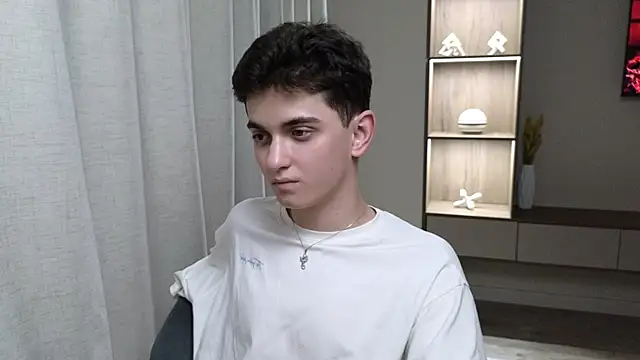 Snapshot of alexander_18_xxl chatting on 26, 6, 2026 alexander 18 xxl online show from 26, 6, 2026