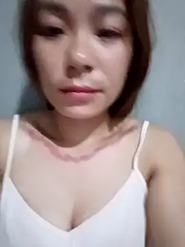 mia0033 online show from 15, 5, 2026