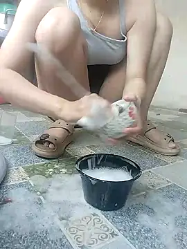 Ninilove 2k online show from 11, 4, 2026