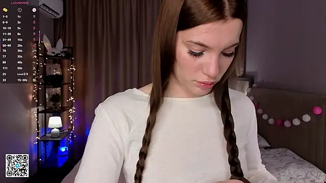Snapshot of JerleneBelfy chatting on 26, 6, 2026 JerleneBelfy online show from 26, 6, 2026