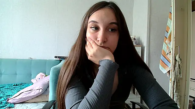 RiannaBrown online show from 27, 5, 2026