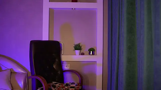 LilElfies online show from 18, 4, 2026