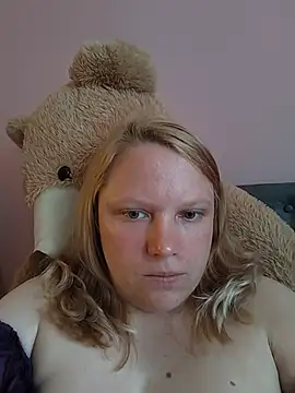wildaurax online show from 27, 5, 2026