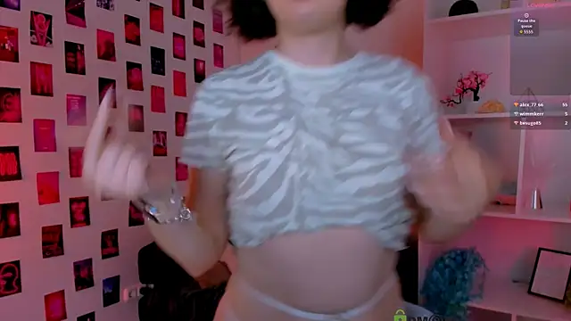 Snapshot of mia_mooon_ chatting on 23, 6, 2026 mia mooon online show from 23, 6, 2026