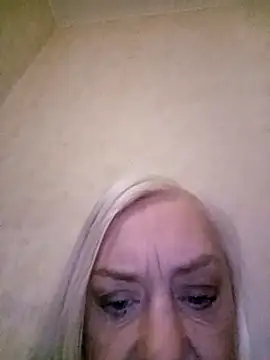 Julia20X online show from 19, 4, 2026