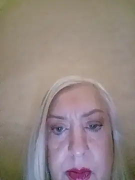 Snapshot of Julia20X chatting on 19, 6, 2026 Julia20X online show from 19, 6, 2026
