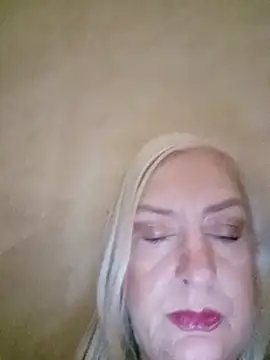 Julia20X online show from 28, 5, 2026