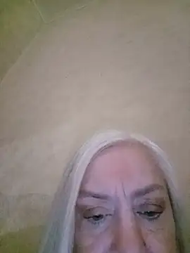 Snapshot of Julia20X chatting on 1, 6, 2026 Julia20X online show from 1, 6, 2026