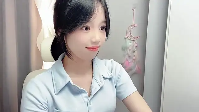 Xiaoqing00 online show from 7, 6, 2026