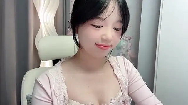 Snapshot of Xiaoqing00 chatting on 28, 5, 2026 Xiaoqing00 online show from 28, 5, 2026