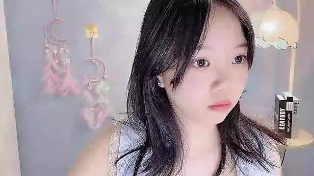 Xiaoqing00 online show from 14, 7, 2026