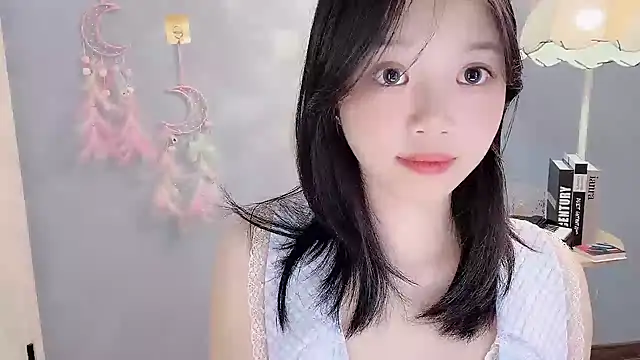 Xiaoqing00 online show from 14, 7, 2026