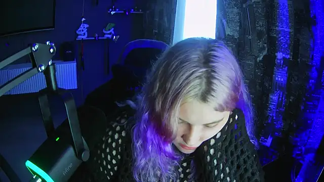 Snapshot of Sweet_Squirrel_ chatting on 10, 4, 2026 Sweet Squirrel online show from 10, 4, 2026