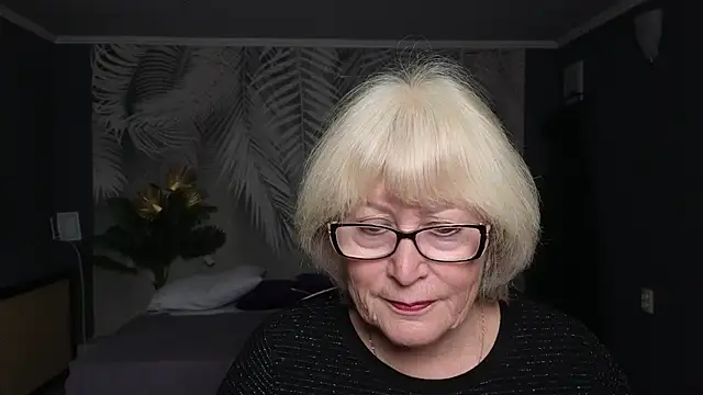 Zuri Zodiac online show from 20, 4, 2026