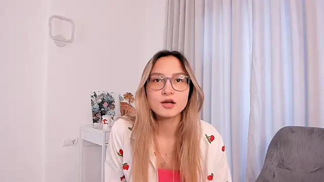 AleidaKallen online show from 18, 4, 2026