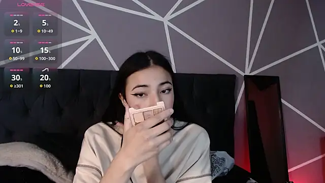 Violett1126 online show from 22, 4, 2026
