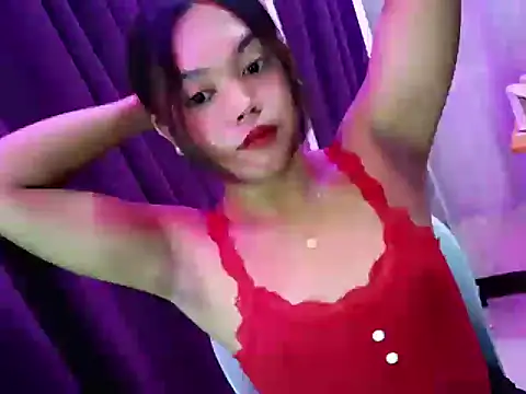 naomi scarlet online show from 18, 6, 2026