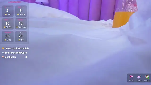 Hellencute18  online show from 26, 6, 2026